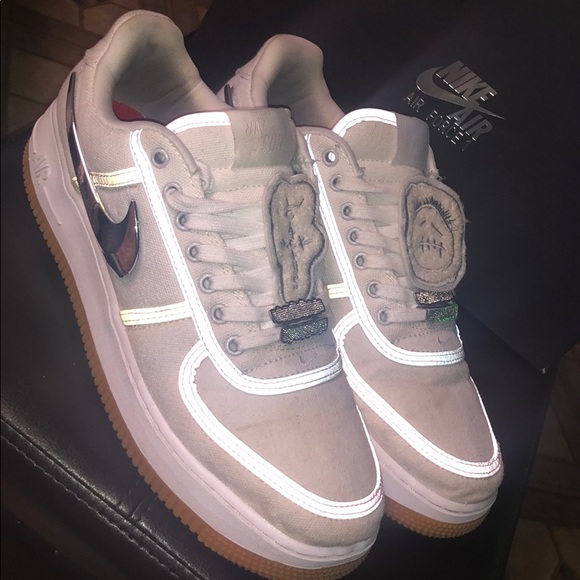 Nike Air Force 1 Low Travis Scott Size 10 - Picture 5 of 8
